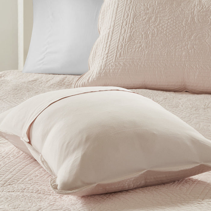3 Piece Reversible Scalloped Edge Quilt Set Doba