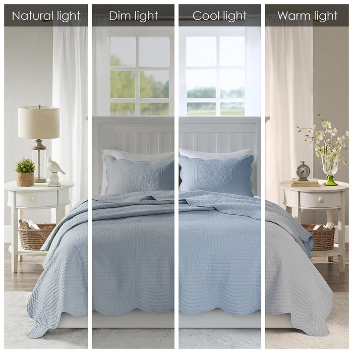 3 Piece Reversible Scalloped Edge Quilt Set Doba