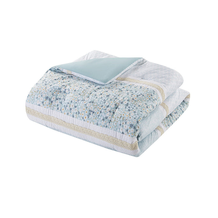 5 Piece Seersucker Comforter Set with Throw Pillows Doba