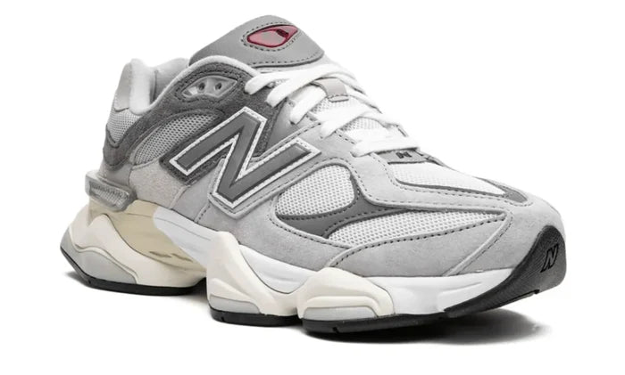 New Balance 9060 Rain Cloud Grey NEW BALANCE 9060