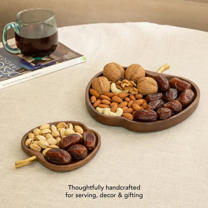 Apple affair wooden platter - Set of 2