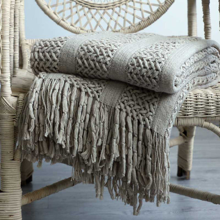 Boho Knitted Soft Throw with Fringe - Divine Heart L.A.