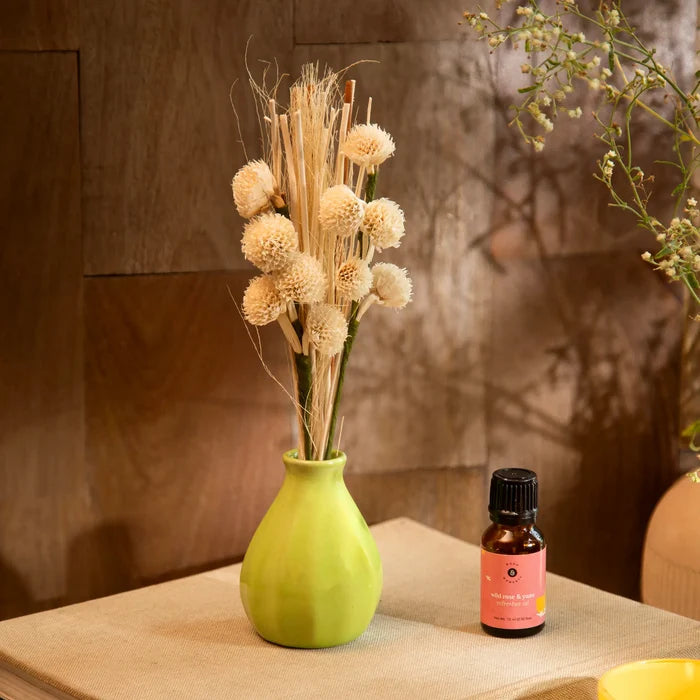 breathe & bloom vase and diffuser set - wild rose & yuzu