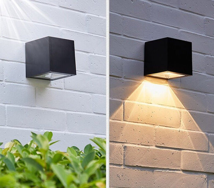 Elise Outdoor Wall Lamp - Level Decor