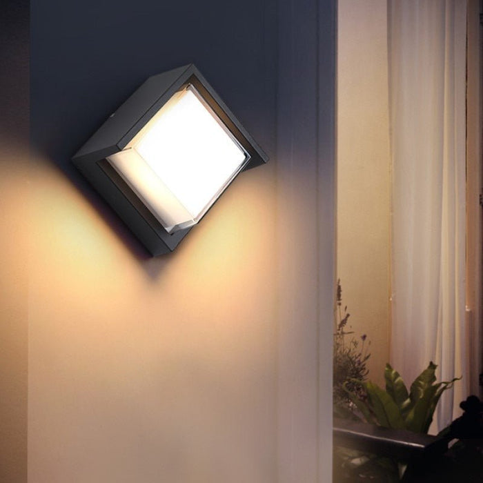 Emil Outdoor Wall Lamp - D - 6.3" x 3.9" / 16cm x 10cm - 18W / White (6000K) - Radar Motion Sensor - Level Decor