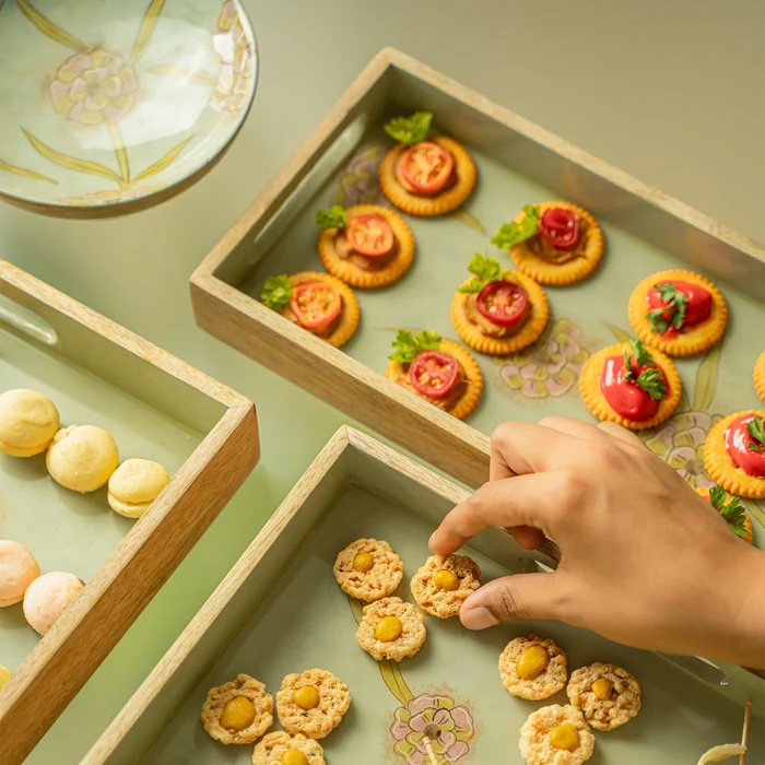 Forever Blooms  Tray Set of 3