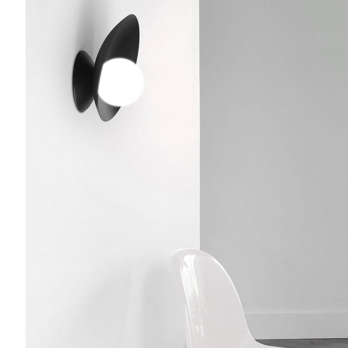 Hugo Wall Lamp - Level Decor