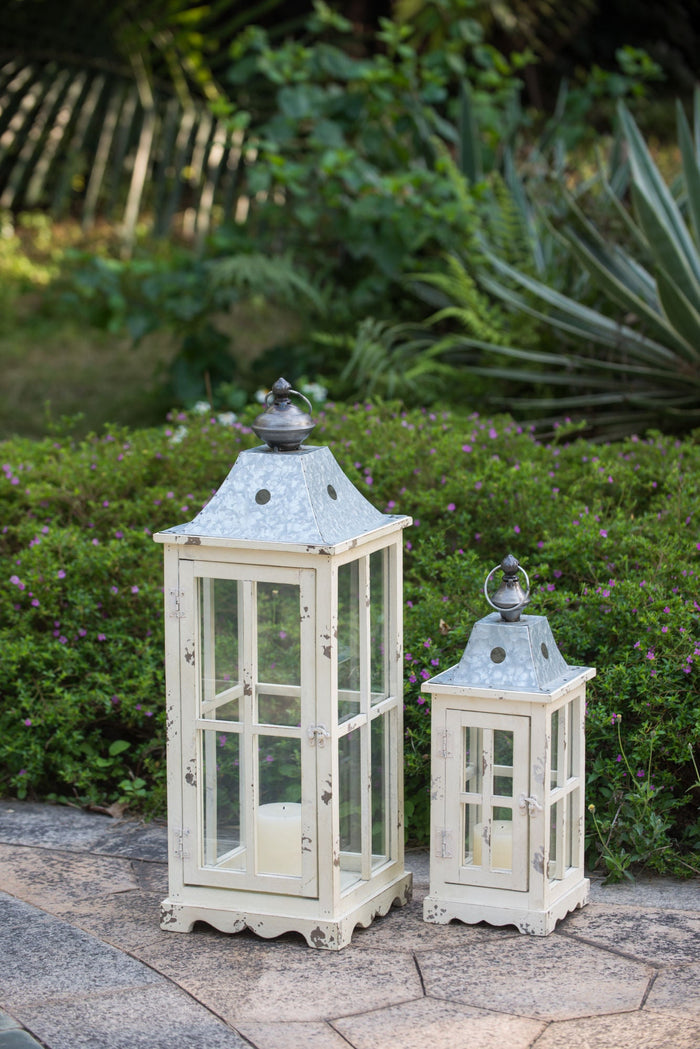 Hurricane Lantern Holder Doba