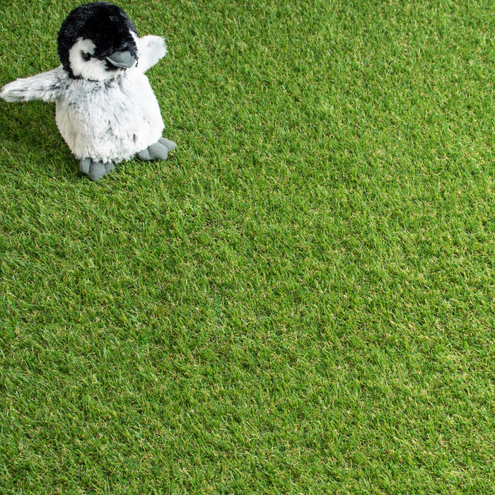 Larchwood 22mm Artificial Grass