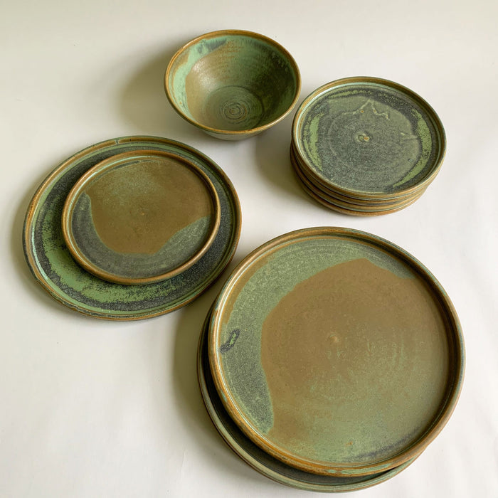 Lichen Place Setting
