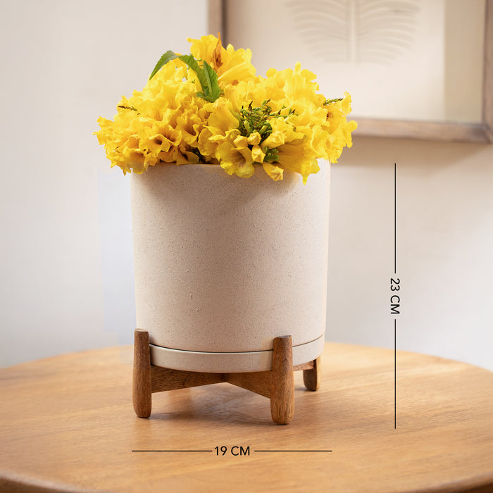 Ljo Ceramic Planter with Stand