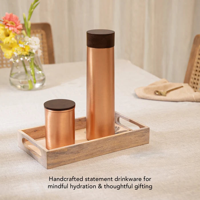Neer copper bottle with wooden lid