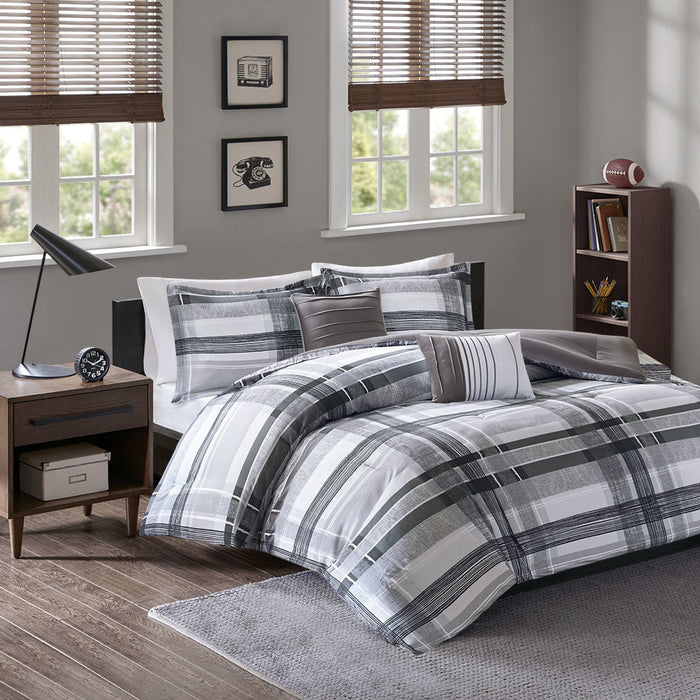 Plaid Comforter Set Doba