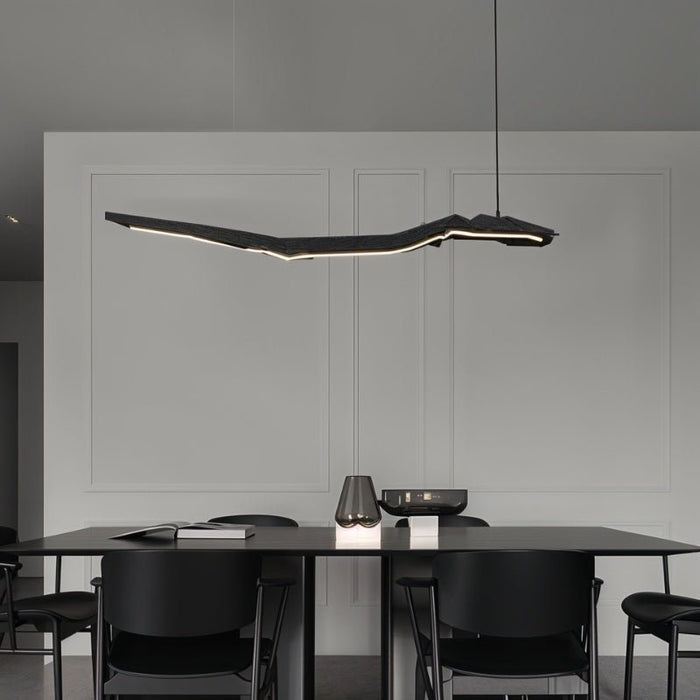 Serpentine Pendant Light
