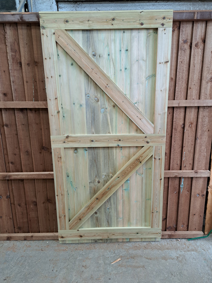 T & G Gate Tanalised Flat Top 900mm x 1.8m – Fully Framed Timber Gate (Custom Sizes Available)-Eclipse Fencing
