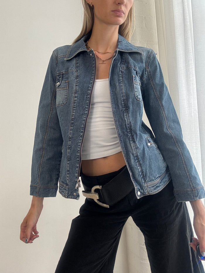 Vintage Fitted Denim Jacket – Blue Zip-Up Jean Jacket Y2K - Size M